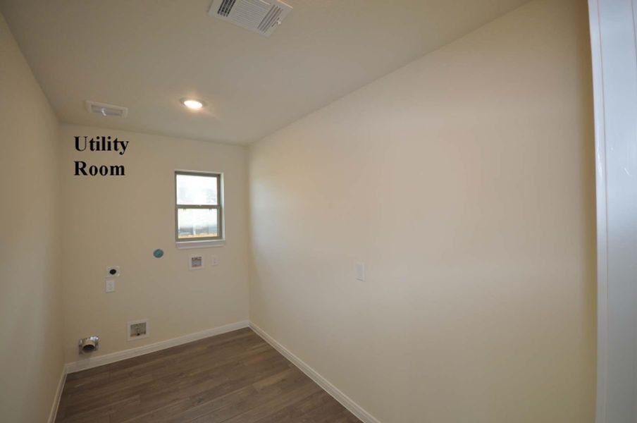 Everyone needs a large Utility room.