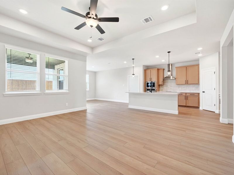 Spacious, unfurnished interior of a new home in Parks at Foster Crossing, Anna (Image 18).