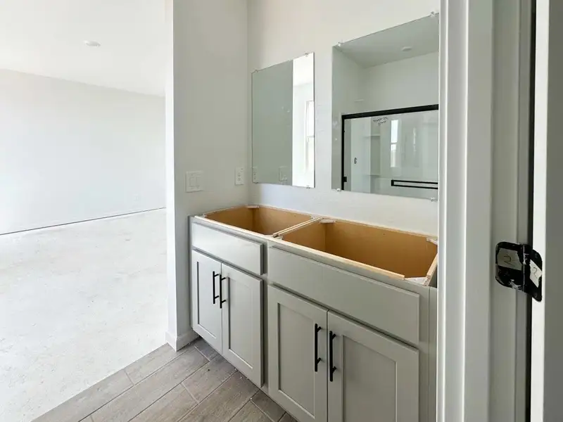 Primary bath
