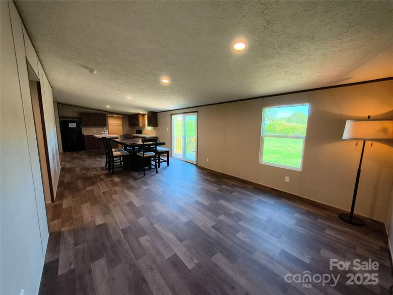 Image 15 of a home in .