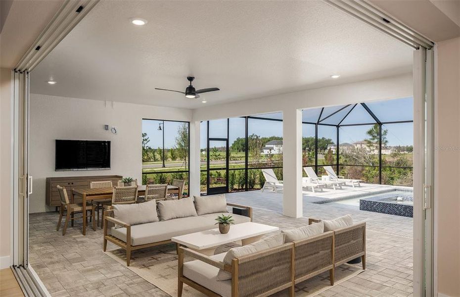 Exterior details and patio area of a home in Two Rivers, Zephyrhills (Image 3).