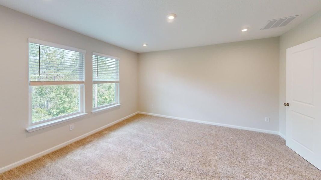 Spacious, unfurnished interior of a new home in RiverTown, St. Johns (Image 6). Spacious, unfurnished interior of a new home in RiverTown, St. Johns (Image 6).