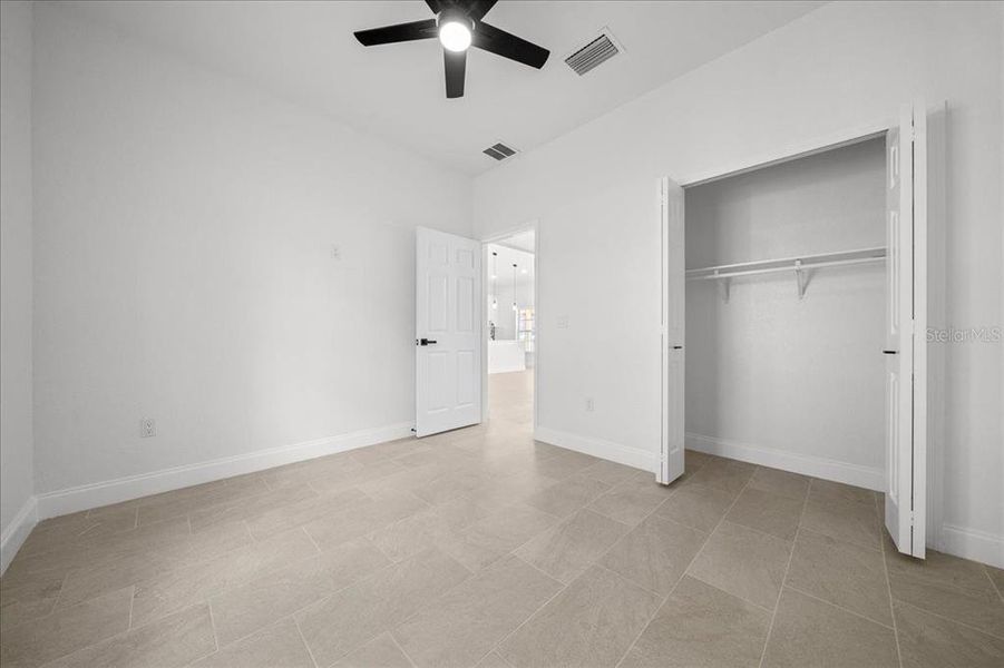 Spacious, unfurnished interior of a new home in , Dunnellon (Image 40). Spacious, unfurnished interior of a new home in , Dunnellon (Image 40).