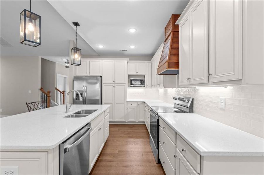 Furnished interior view inside a new home in , Villa Rica (Image 15).