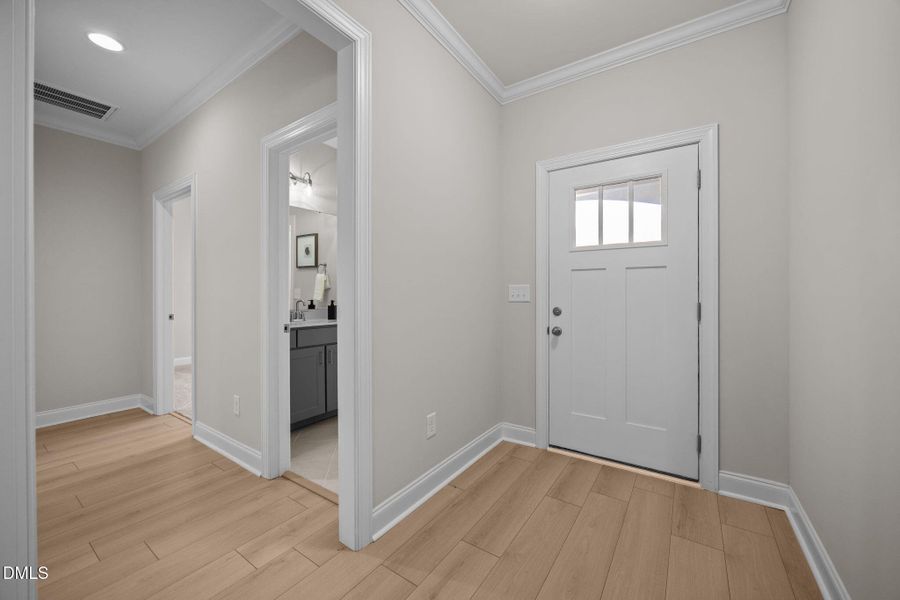 21-web-or-mls-IMG_0092 21-web-or-mls-IMG_0092