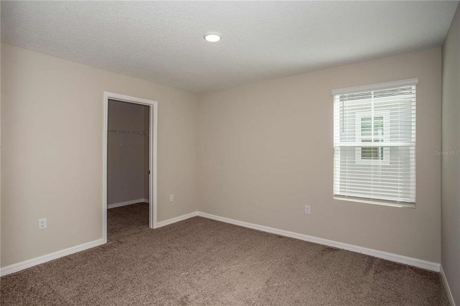 Spacious, unfurnished interior of a new home in Crosswinds, Haines City (Image 10).