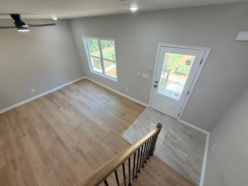 Spacious, unfurnished interior of a new home in , Dallas (Image 11).