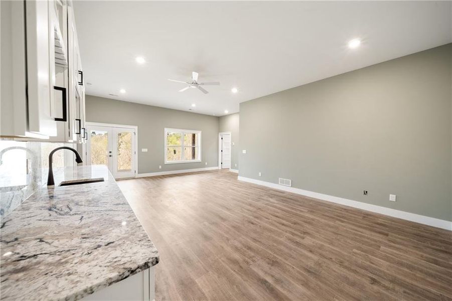 Spacious, unfurnished interior of a new home in , Talking Rock (Image 26).