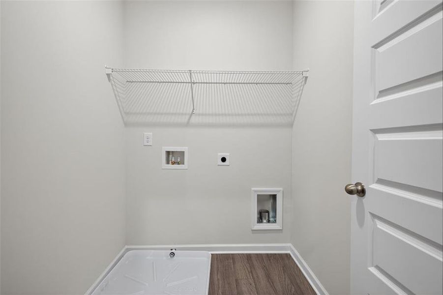 Spacious, unfurnished interior of a new home in Roxeywood Park, Winder (Image 41). Spacious, unfurnished interior of a new home in Roxeywood Park, Winder (Image 41).