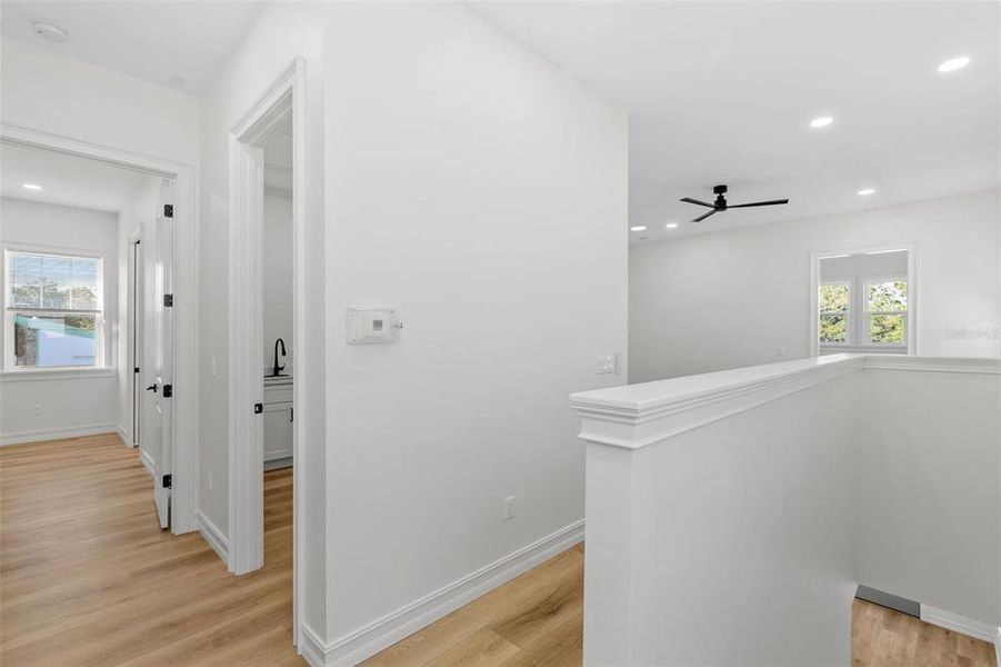 Spacious, unfurnished interior of a new home in , St. Petersburg (Image 24).