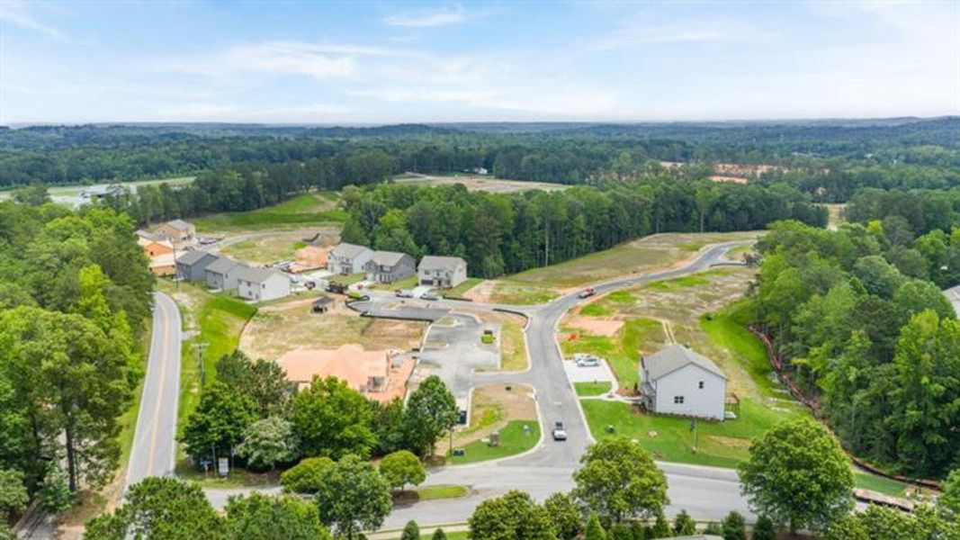 Image 23 of a home in Northwoods at Mirror Lake.