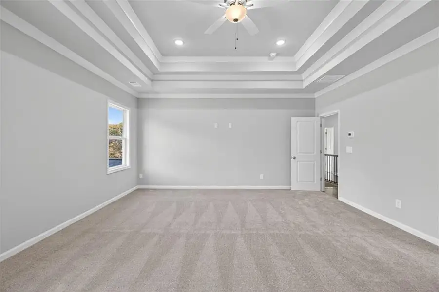Spacious, unfurnished interior of a new home in , Gainesville (Image 68).