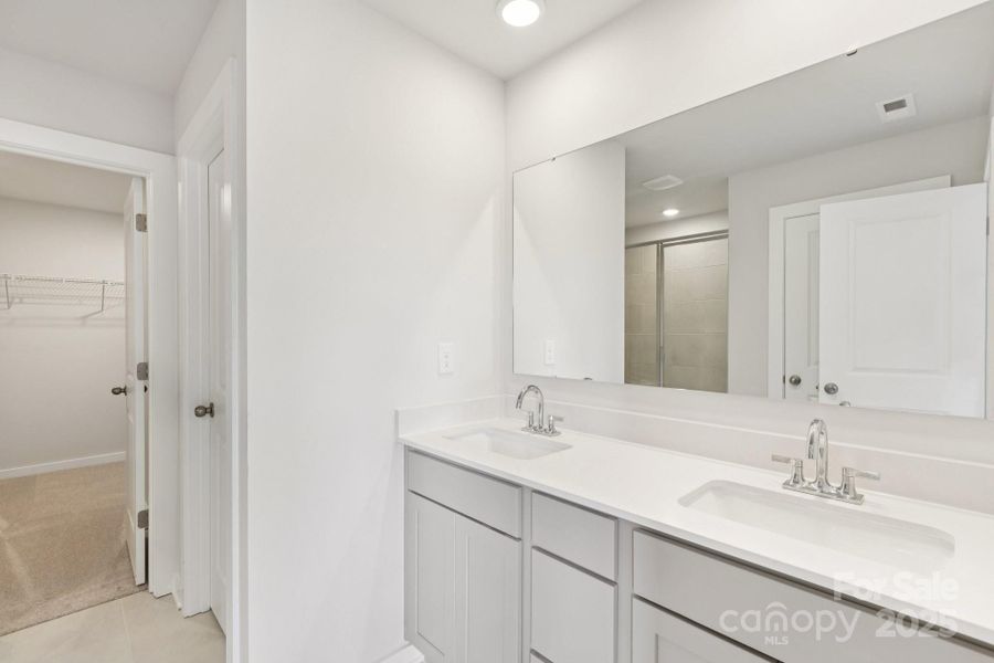 Furnished interior view inside a new home in Blue Sky Meadows, Monroe (Image 5). Furnished interior view inside a new home in Blue Sky Meadows, Monroe (Image 5).