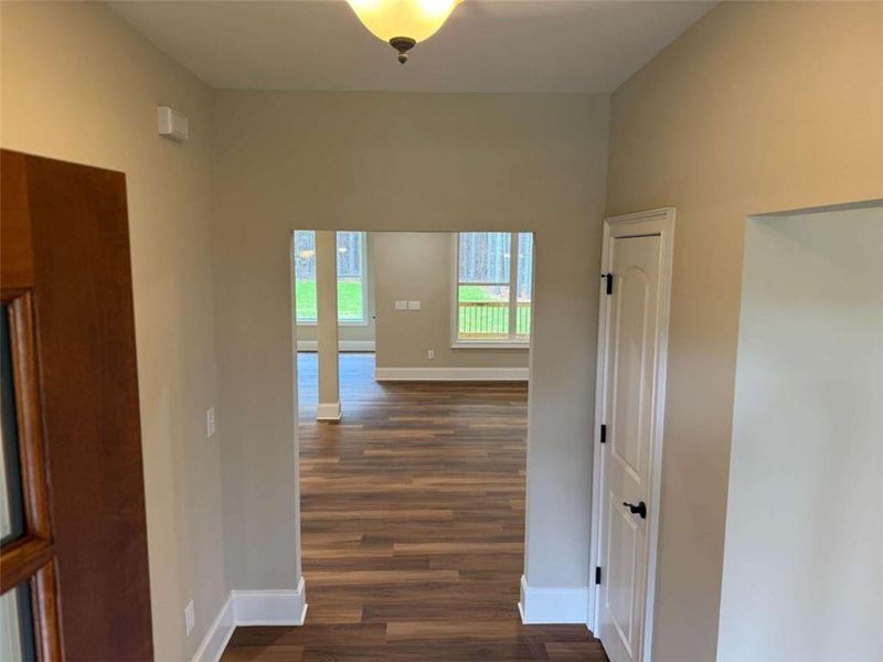 Spacious, unfurnished interior of a new home in , Mansfield (Image 24).