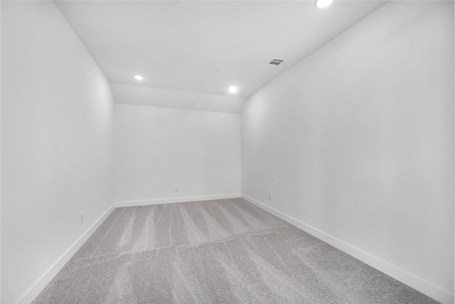 Spacious, unfurnished interior of a new home in Meridiana, Manvel (Image 12). Spacious, unfurnished interior of a new home in Meridiana, Manvel (Image 12).