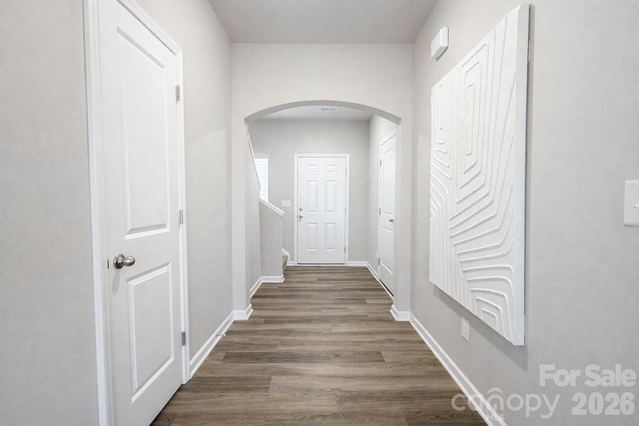 Spacious, unfurnished interior of a new home in , Shelby (Image 20).