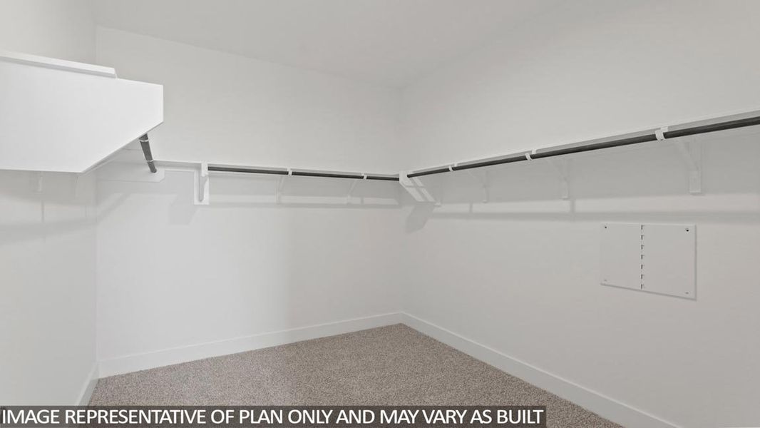 Spacious, unfurnished interior of a new home in Silverthorne, Conroe (Image 25).