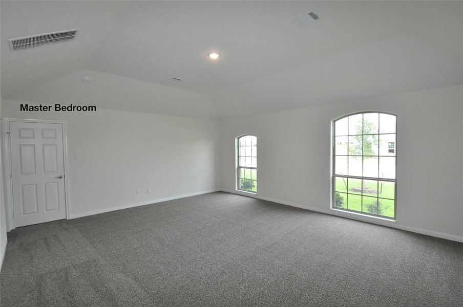Spacious, unfurnished interior of a new home in , League City (Image 21).