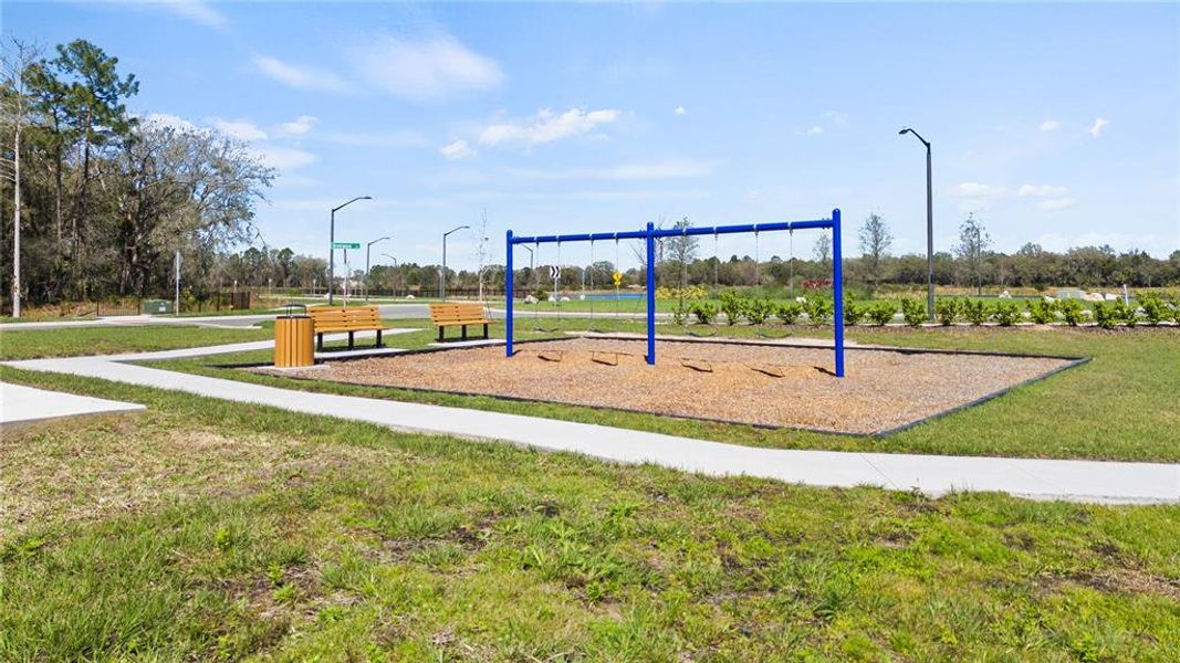 Community amenities in Knightsbridge, Kissimmee (Image 12).