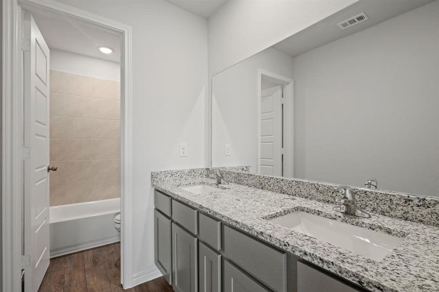 Image 16 of a home in Retreat at Fossil Creek. Image 16 of a home in Retreat at Fossil Creek.