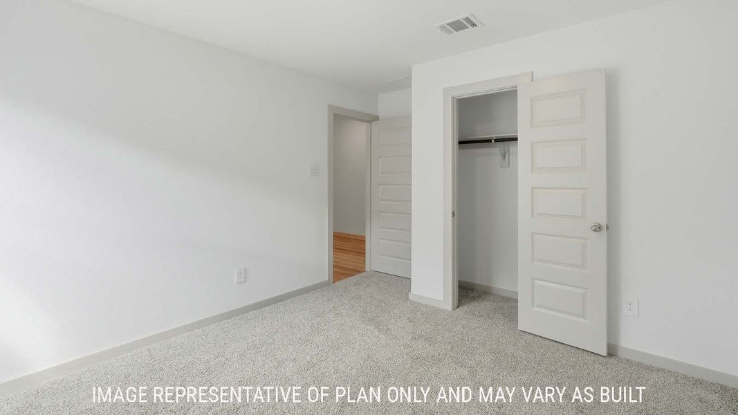 Spacious, unfurnished interior of a new home in Reserve at Mallard Lakes, Orange (Image 24).