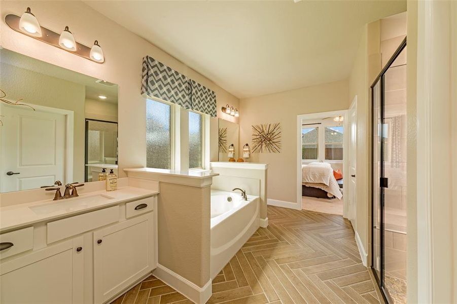 Beazer Homes Woodcreek Laredo Floorplan. This is not a photo of the actual home, but is a photo of the Laredo floorplan.