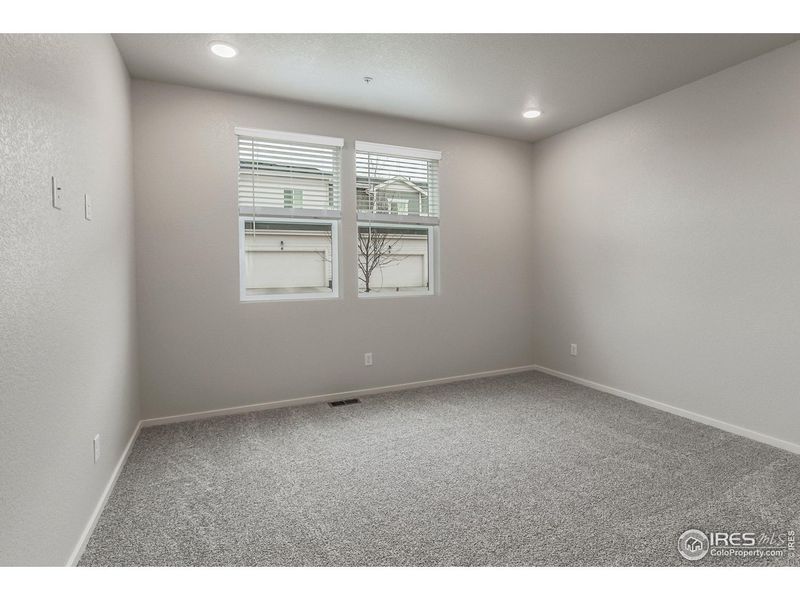 Spacious, unfurnished interior of a new home in , Windsor (Image 33).