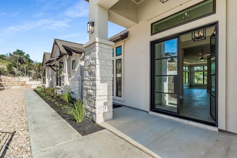 Representative exterior details of a home built from the Coronado I by Giddens Homes in Clearwater Ranch, Liberty Hill (Image 54).