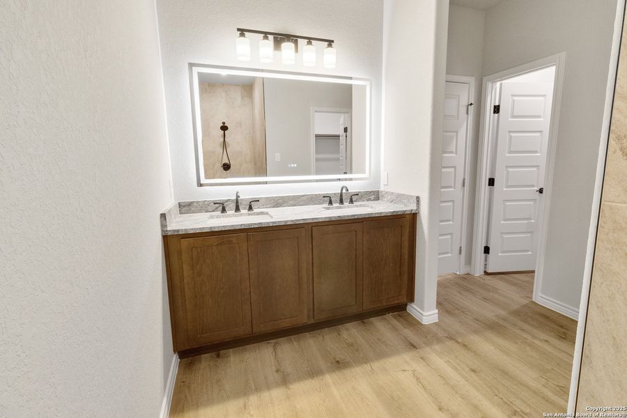 Furnished interior view inside a new home in , Beeville (Image 8).