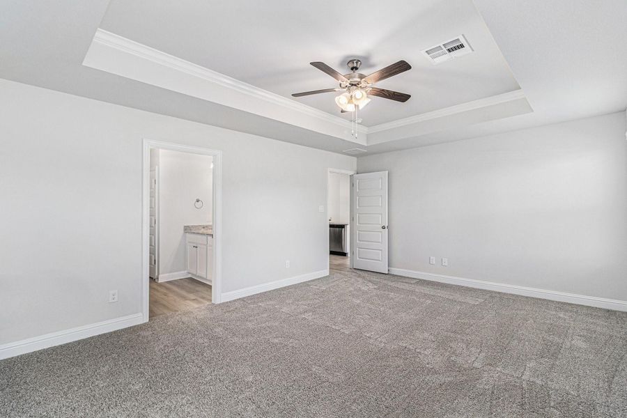 Spacious, unfurnished interior of a new home in , Angleton (Image 18). Spacious, unfurnished interior of a new home in , Angleton (Image 18).