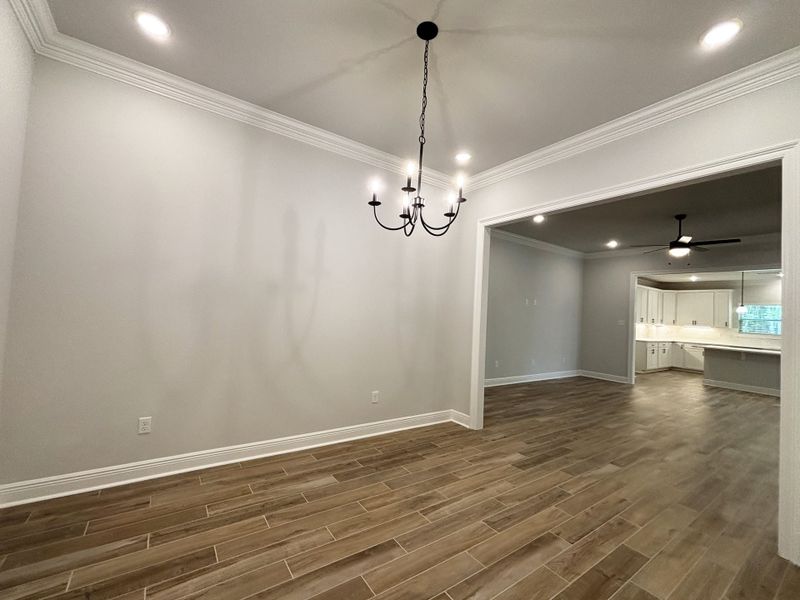 Spacious, unfurnished interior of a new home in Bird Song at Hammock Bay, Freeport (Image 20).