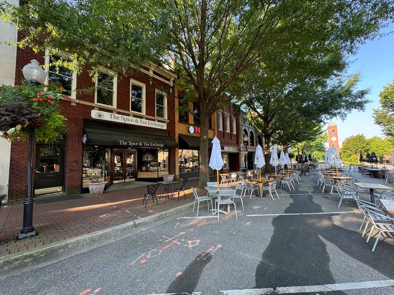 Image 20 of a home in Zanes Creek.