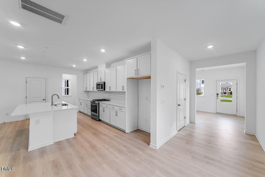 hj-nc-raleigh-eagle-trace-stella-lot-108