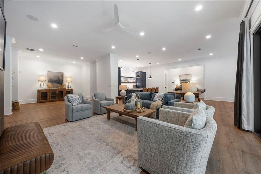 Furnished interior view inside a new home in , Alpharetta (Image 64).