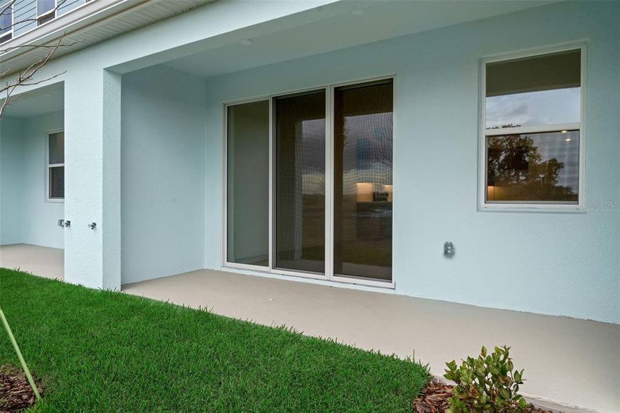 Exterior details and patio area of a home in Shores at Mirada, San Antonio (Image 4).