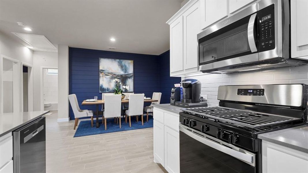 Furnished interior view inside a new home in Bluestem, Rhome (Image 27).