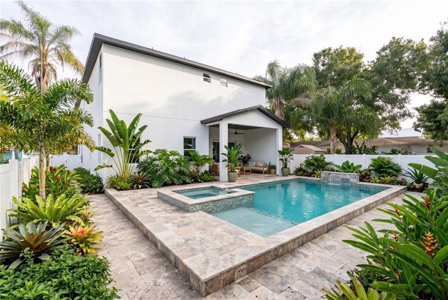 Exterior details and patio area of a home in , Safety Harbor (Image 3).