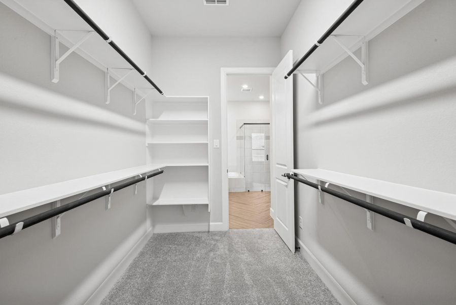 Spacious, unfurnished interior of a new home in Riceland 60’ Homesites, Mont Belvieu (Image 28). Spacious, unfurnished interior of a new home in Riceland 60’ Homesites, Mont Belvieu (Image 28).