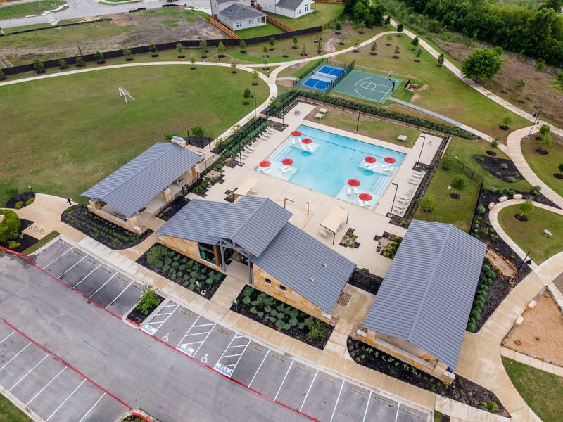 Community amenities in Emory Crossing, Hutto (Image 19).