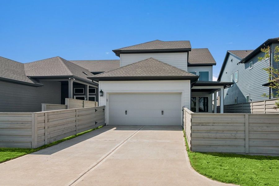 Welcome to The Hewlett by David Weekley Homes. Move-In-Ready Now! Welcome to The Hewlett by David Weekley Homes. Move-In-Ready Now!