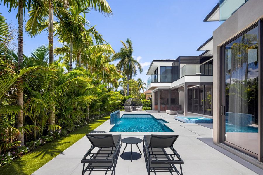 Image 75 of a home in .