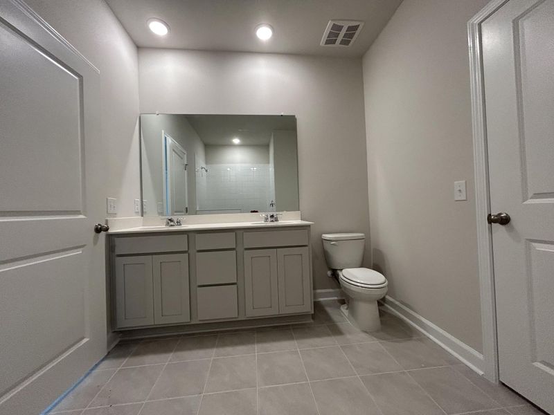 Furnished interior view inside a new home in Hammock Walk at Nexton, Summerville (Image 8). Furnished interior view inside a new home in Hammock Walk at Nexton, Summerville (Image 8).