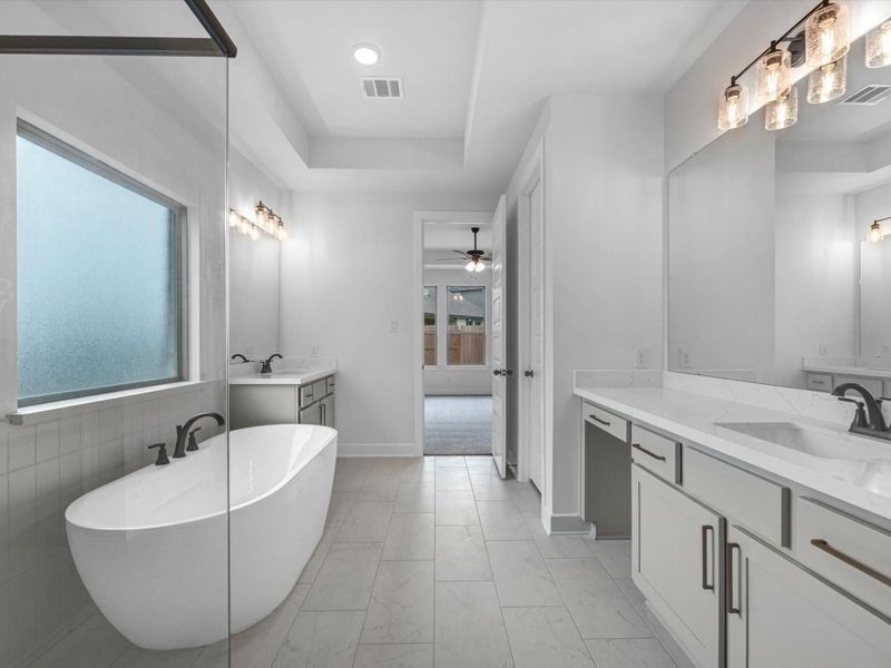 Representative image. Features, specifications, selections and colors may vary. Representative image. Features, specifications, selections and colors may vary.