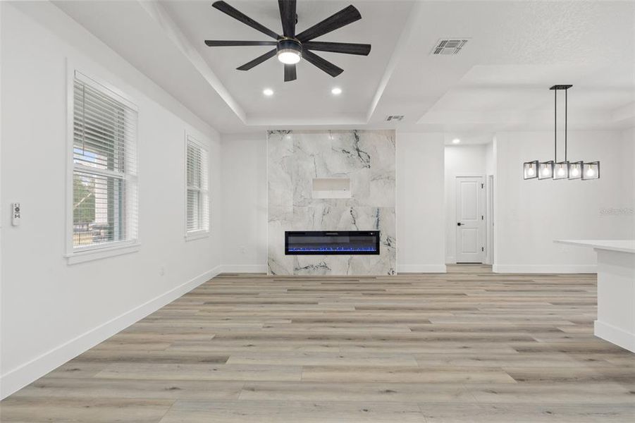 Spacious, unfurnished interior of a new home in , Spring Hill (Image 14).