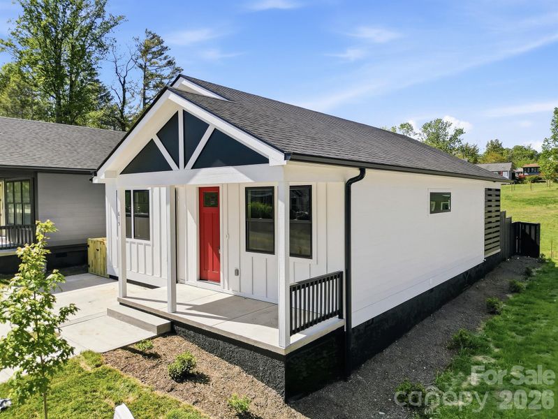 Exterior details and patio area of a home in , Hendersonville (Image 3).