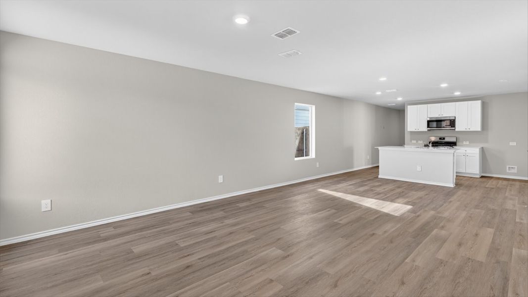 Spacious, unfurnished interior of a new home in Hickory Grove, Krum (Image 10). Spacious, unfurnished interior of a new home in Hickory Grove, Krum (Image 10).