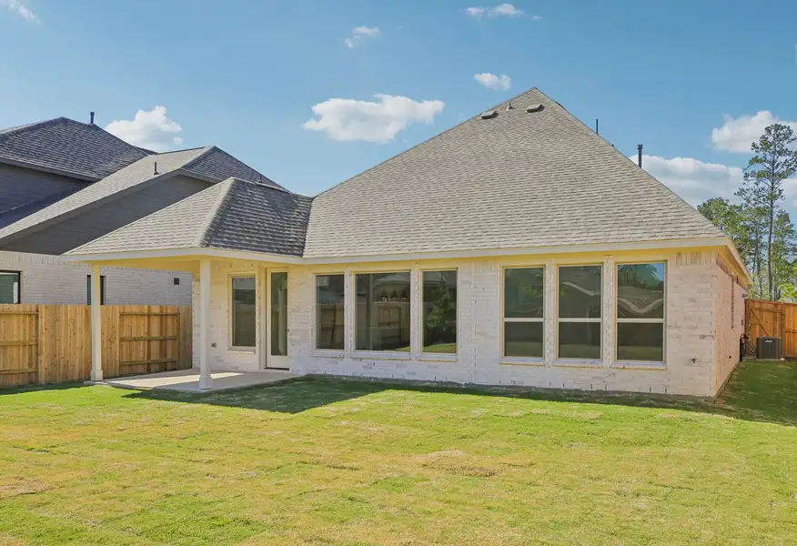 Plan 4019 Outdoor Living - 7 of 14 Plan 4019 Outdoor Living - 7 of 14