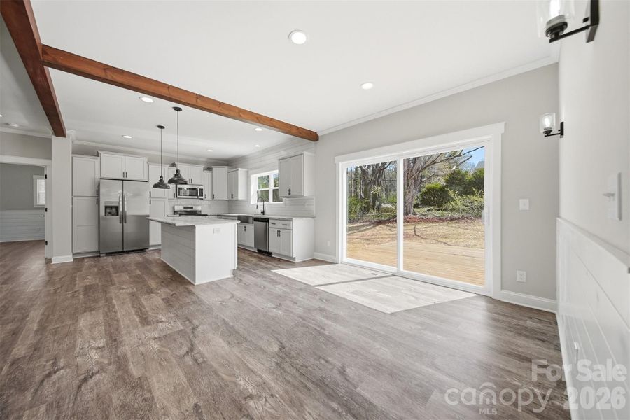 Spacious, unfurnished interior of a new home in , Lenoir (Image 14).