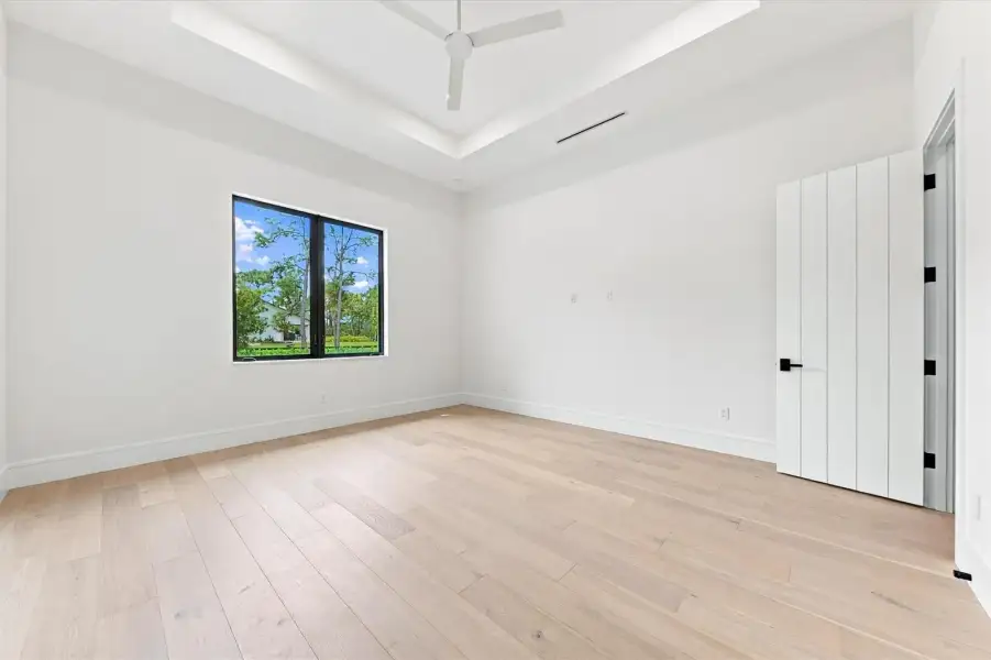 Guest Bedroom 4