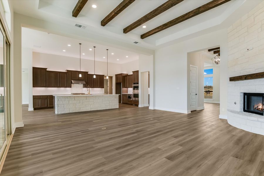 Representative unfurnished interior of a home built from the Avalon by Giddens Homes in Scofield Farms Estates, Georgetown (Image 213).